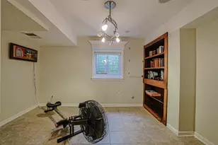 8789 Bentley Ln, Spring Grove, IL 60081 - Photo 33