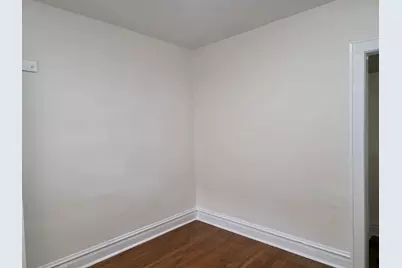 803 Broadway Avenue, North Chicago, IL 60064 - Photo 21