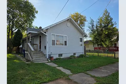 803 Broadway Avenue, North Chicago, IL 60064 - Photo 1