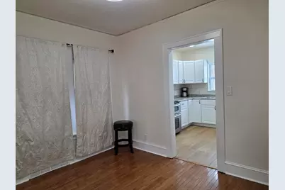 803 Broadway Avenue, North Chicago, IL 60064 - Photo 9