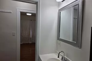 803 Broadway Ave, North Chicago, IL 60064 - Photo 15