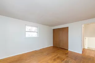 1607 N Channel Dr, Round Lake Beach, IL 60073 - Photo 15