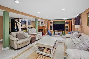 420 Radcliffe Ave, Des Plaines, IL 60016 - Photo 19