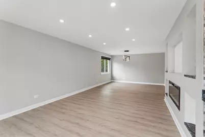 8650 Ferris Avenue #203, Morton Grove, IL 60053 - Photo 5