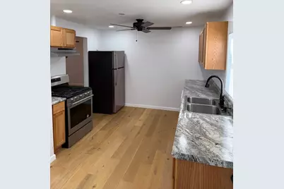 380 Ivanhoe Road, Grayslake, IL 60030 - Photo 7