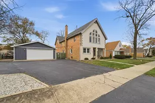 10618 Mason Ave, Chicago Ridge, IL 60415 - Photo 29