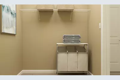 121 Pinehill Street, South Elgin, IL 60177 - Photo 5