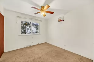 1132 Brighton Pl, Glen Ellyn, IL 60137 - Photo 13