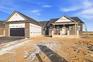 30773 Harvest Dr, Wilmington, IL 60481 - Photo 1