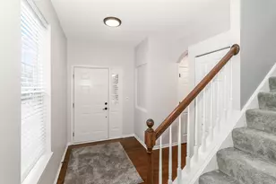 7 Shade Tree Ct, Algonquin, IL 60102 - Photo 3