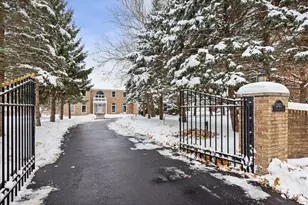 22925 W Schwerman Rd, Mundelein, IL 60060 - Photo 1