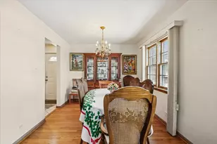 8516 N Ozanam Ave, Niles, IL 60714 - Photo 5