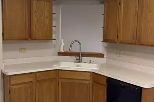 5120 Deblin Ln, Oak Lawn, IL 60453 - Photo 5