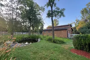 14935 W Old School Rd, Libertyville, IL 60048 - Photo 33