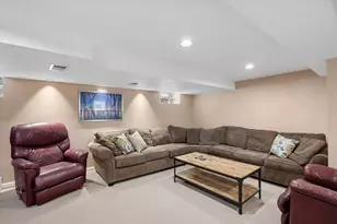 309 N Clinton Ave, Elmhurst, IL 60126 - Photo 29