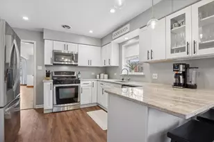 309 N Clinton Ave, Elmhurst, IL 60126 - Photo 15