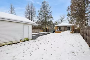 309 N Clinton Ave, Elmhurst, IL 60126 - Photo 5