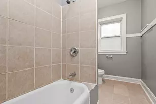 [Address not provided], Chicago, IL 60621 - Photo 9