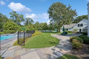 [Address not provided], Northfield, IL 60093 - Photo 25