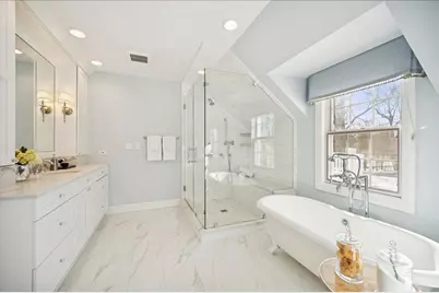 [Address not provided], Northfield, IL 60093 - Photo 29