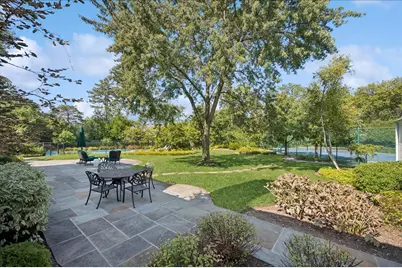 [Address not provided], Northfield, IL 60093 - Photo 23