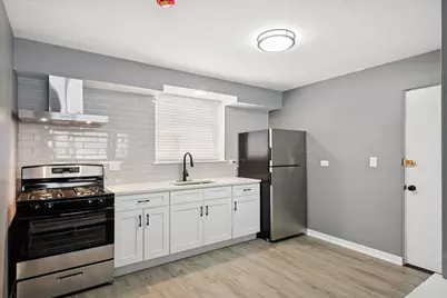 1910 S 16th Avenue #3, Broadview, IL 60155 - Photo 3