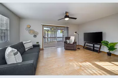 119 Canton Lane, Streamwood, IL 60107 - Photo 5