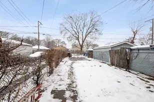 9534 S Euclid Ave, Chicago, IL 60617 - Photo 17