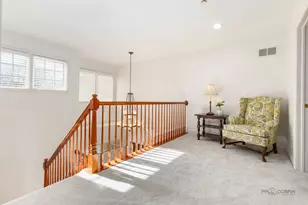 1819 Dunhill Cir, Glenview, IL 60025 - Photo 21