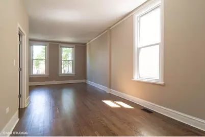1839 W Henderson Street, Chicago, IL 60657 - Photo 15