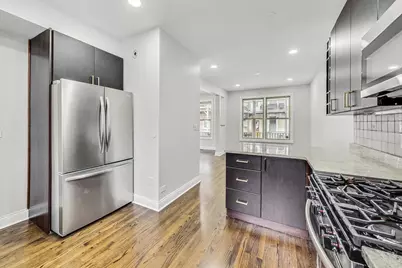 1839 W Henderson Street, Chicago, IL 60657 - Photo 37