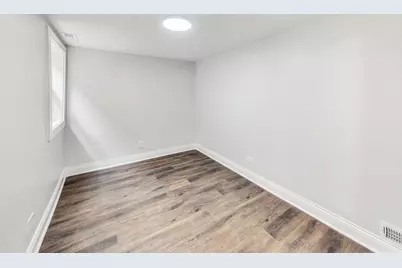 1839 W Henderson Street, Chicago, IL 60657 - Photo 47