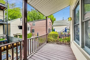 1839 W Henderson St, Chicago, IL 60657 - Photo 27