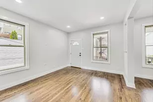 1839 W Henderson St, Chicago, IL 60657 - Photo 31