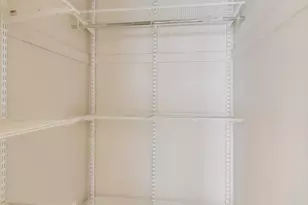 6721 S Merrill Ave, Chicago, IL 60649 - Photo 21