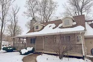 206 S Boyd Ave, Amboy, IL 61310 - Photo 3