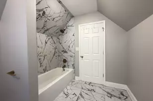 11322 S Normal Ave, Chicago, IL 60628 - Photo 13