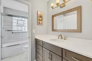 1194 Dayton Rd, Buffalo Grove, IL 60089 - Photo 13