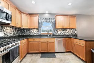 24735 S Michaels St, Crete, IL 60417 - Photo 17