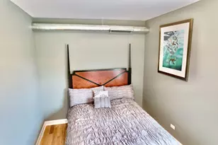 617 E 67th St, Chicago, IL 60637 - Photo 7