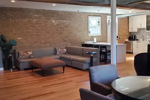 617 E 67th St, Chicago, IL 60637 - Photo 13