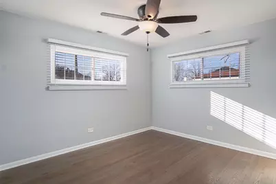 317 Burlington Avenue #2, Western Springs, IL 60558 - Photo 9