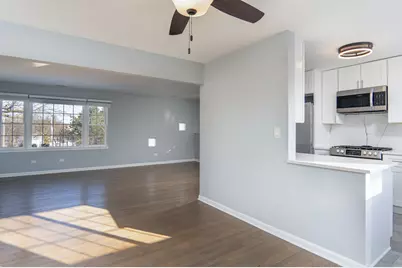 317 Burlington Avenue #2, Western Springs, IL 60558 - Photo 5