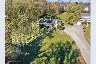 6 Pine Hill Lane, Oak Brook, IL 60523 - Photo 3