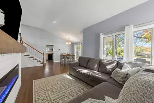 5924 Carpenter St, Downers Grove, IL 60516 - Photo 5