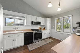 5924 Carpenter St, Downers Grove, IL 60516 - Photo 7