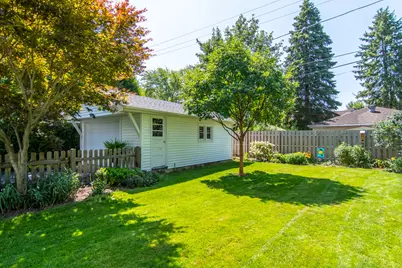 1108 Clara Avenue, Joliet, IL 60435 - Photo 9