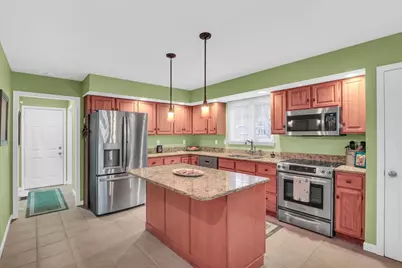 1405 Old Farm Road, Champaign, IL 61821 - Photo 9