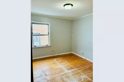 12915 S Parnell Avenue, Chicago, IL 60628 - Photo 11