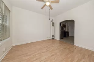 2242 W 19th St, Chicago, IL 60608 - Photo 3